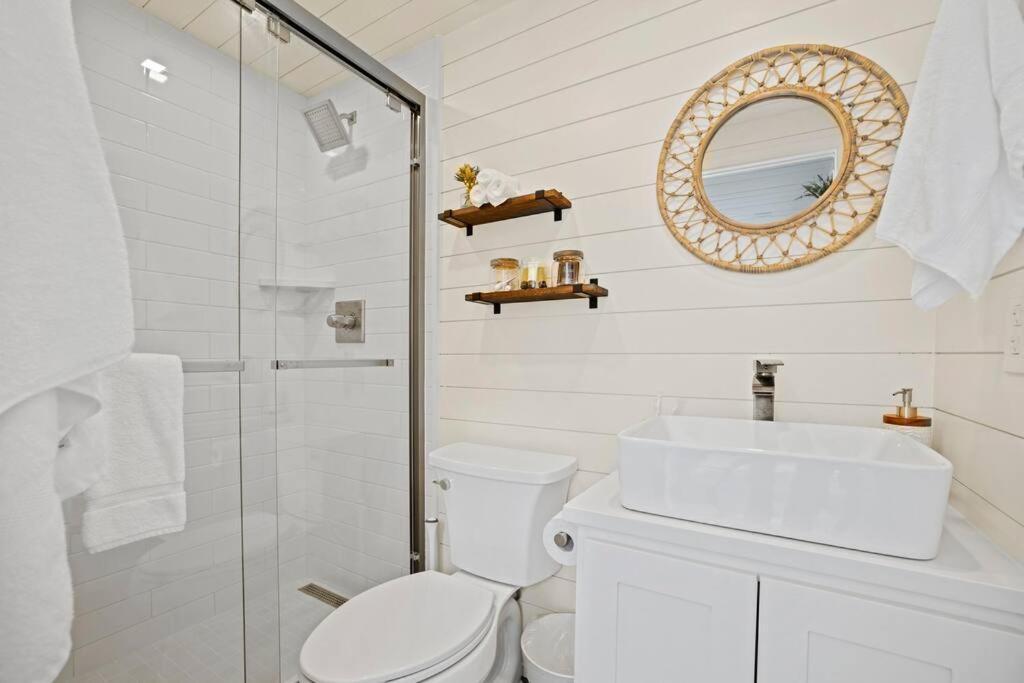 New The Sunset Luxury Container Home Fredericksburg Exteriör bild
